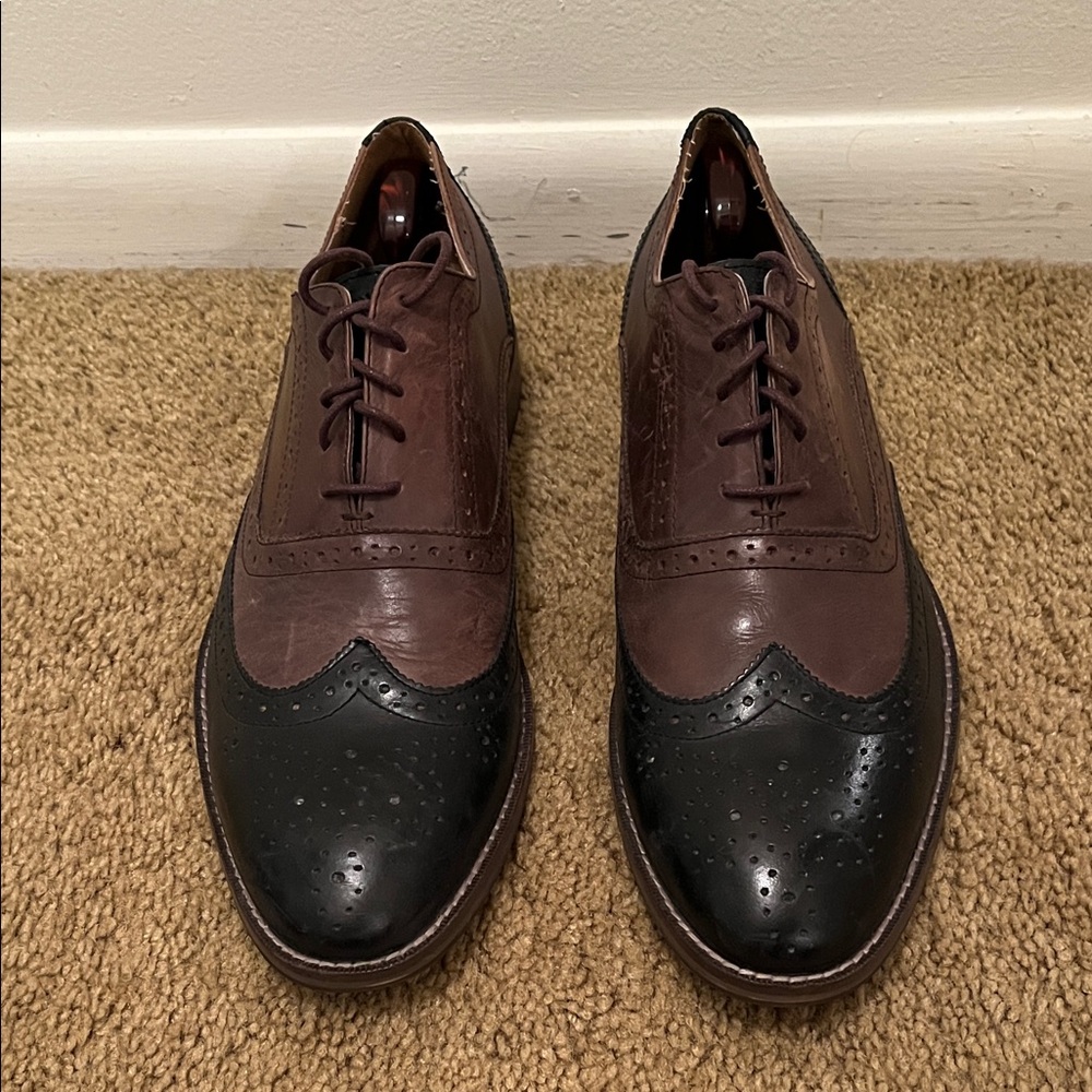 Steve Madden Two-Tone Brown and Black Oxfords